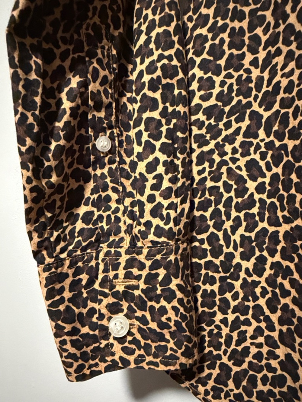 J.Crew casual button down shirt animal print - Picture 5 of 7